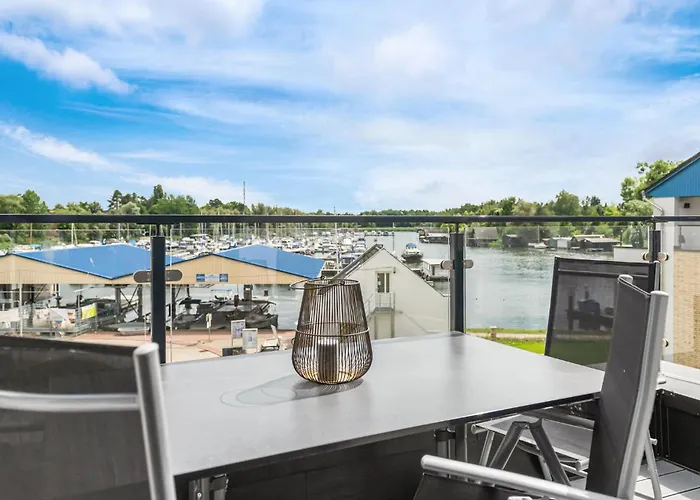 شقة Lovely In With Sauna *